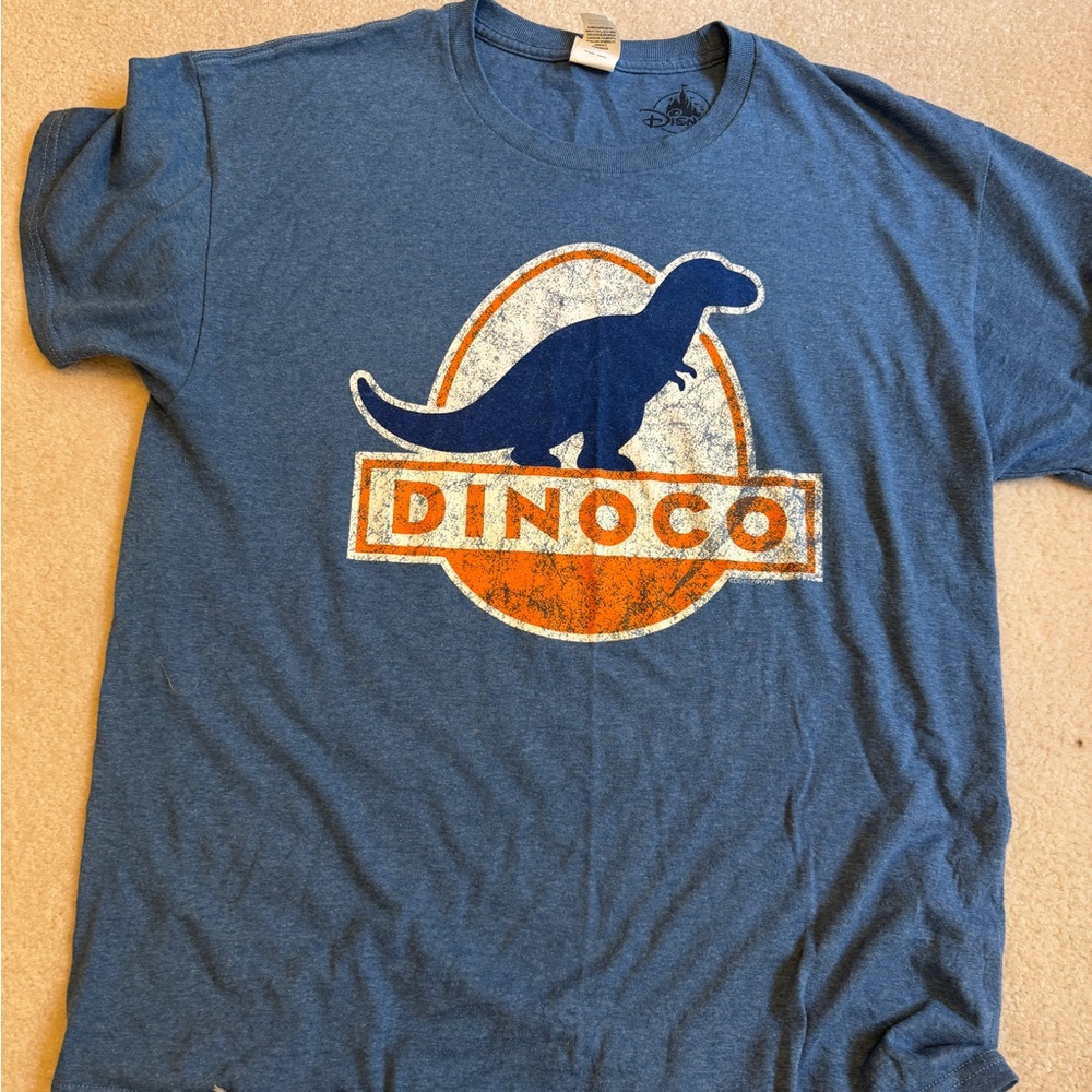 Disney Cars Dinoco shirt Mens Large